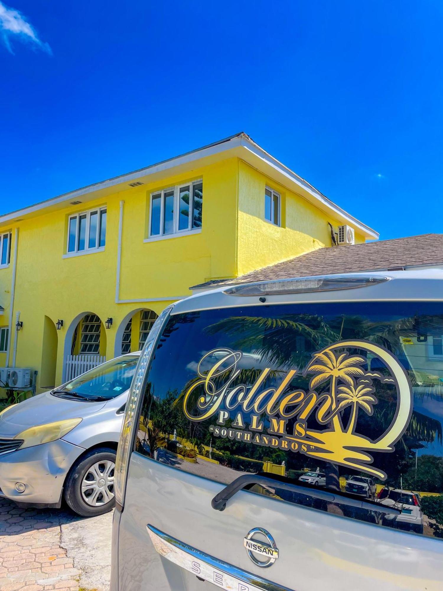 Golden Palms House Bed & Breakfast Nassau Exterior photo