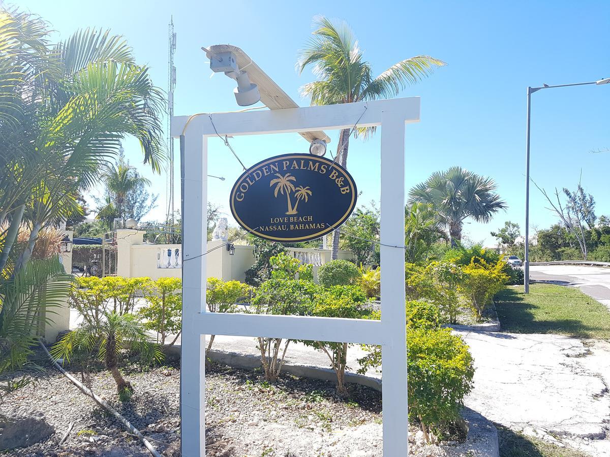 Golden Palms House Bed & Breakfast Nassau Exterior photo